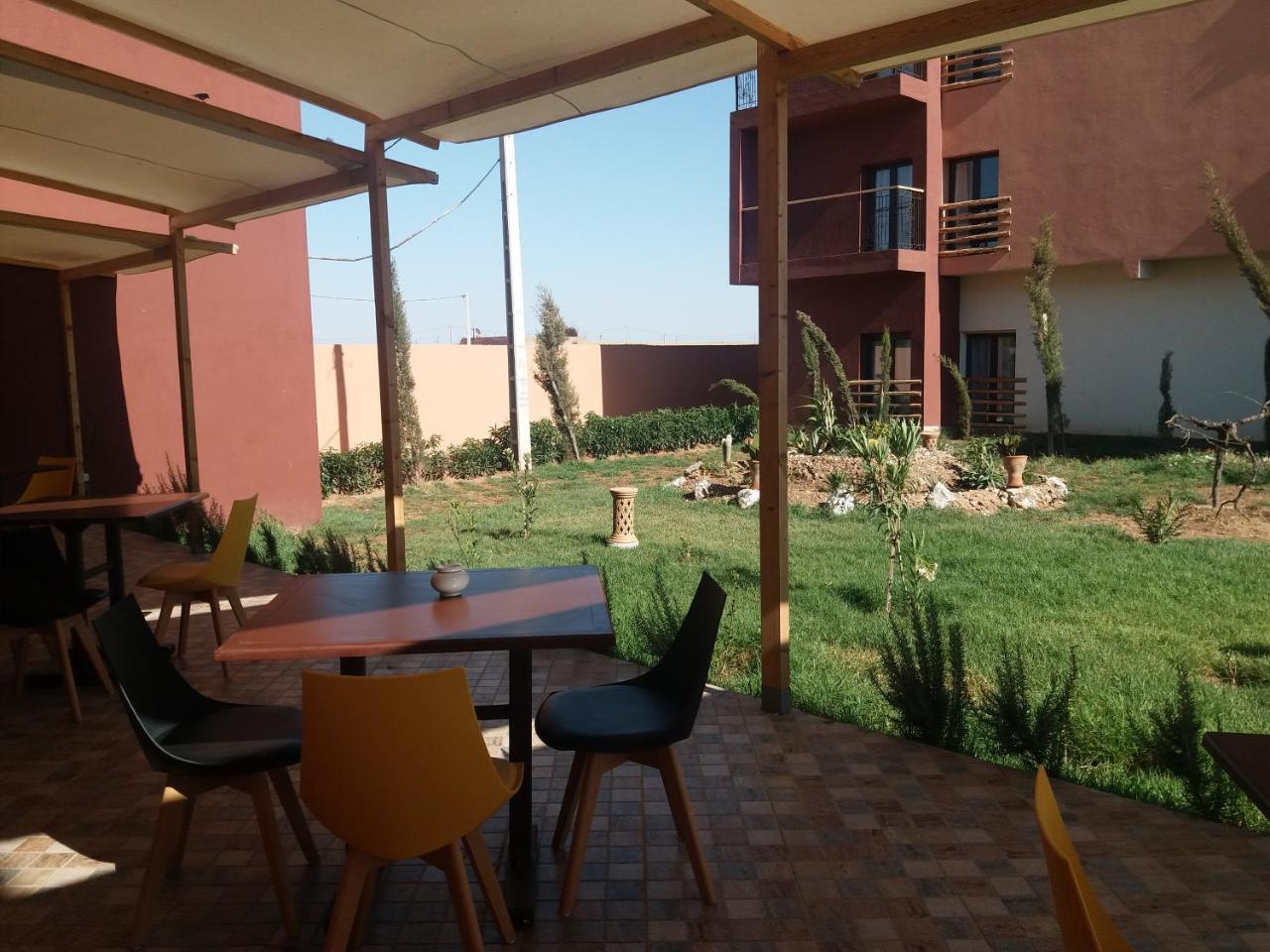 Green Cactus Hotel Benguerir Zewnętrze zdjęcie